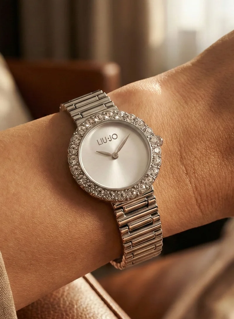 ليو جو ساعة ليو جو فضية للموضة